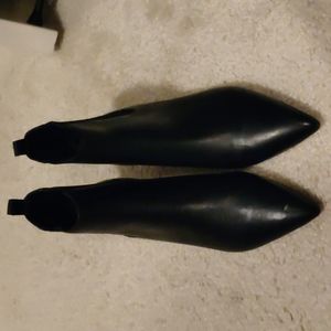 Banana Republic Sleek Black Booties